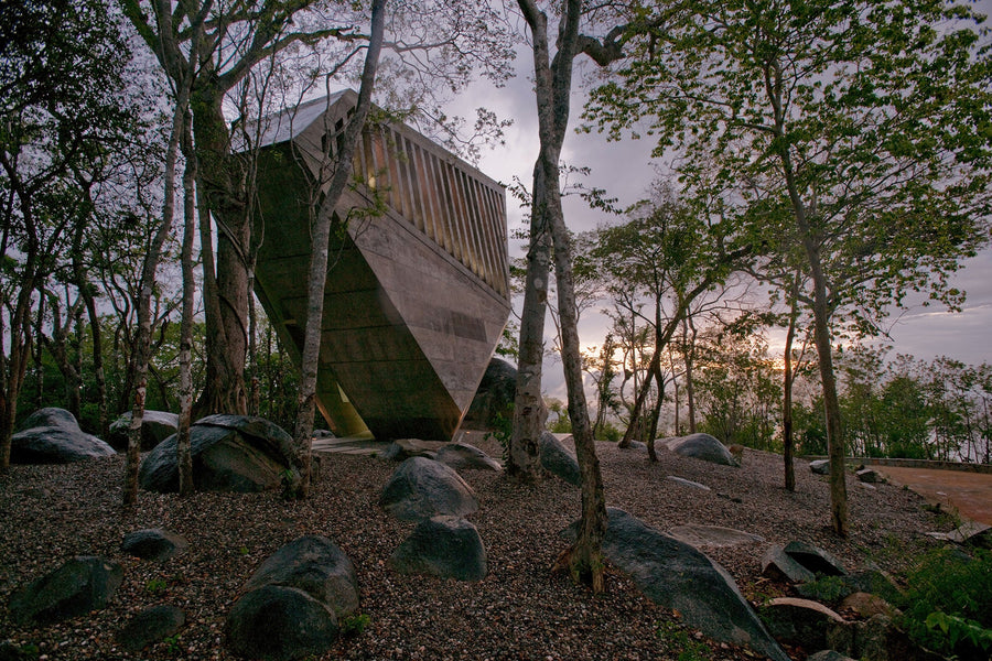10 Cathedrals of Concrete: A New Theology of Space