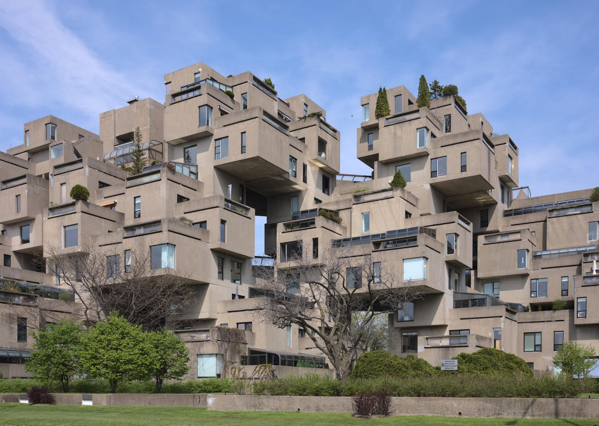 Dwelling as a Democratic and Spatial Act
