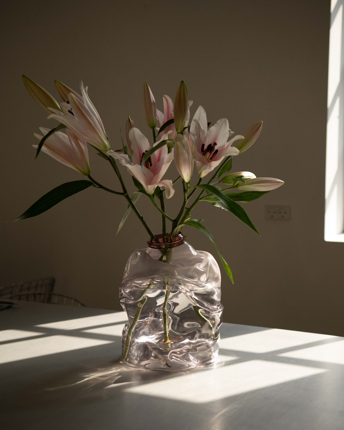 Eros Torso HUE Purple - Vase – NIKO JUNE – view 7