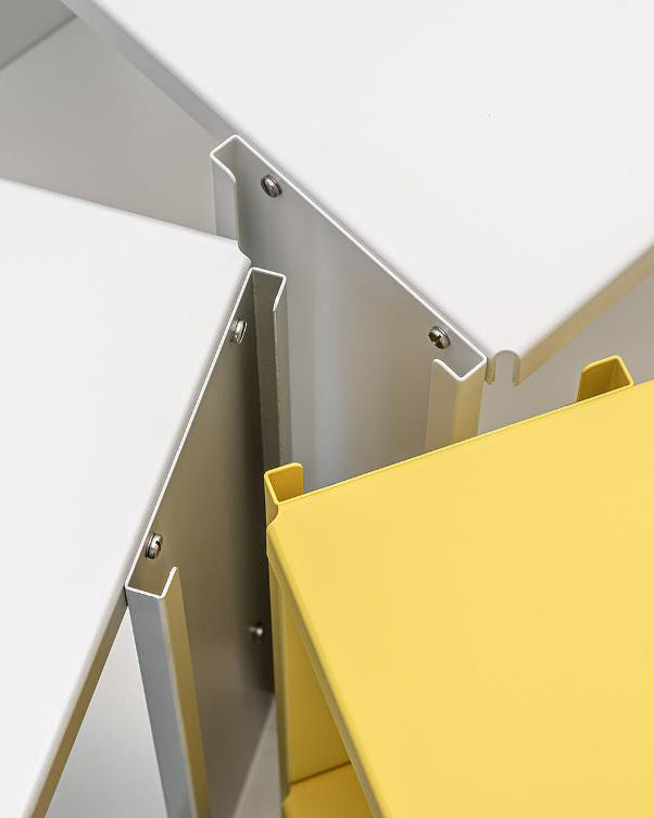 Lehni Side Table – view 5
