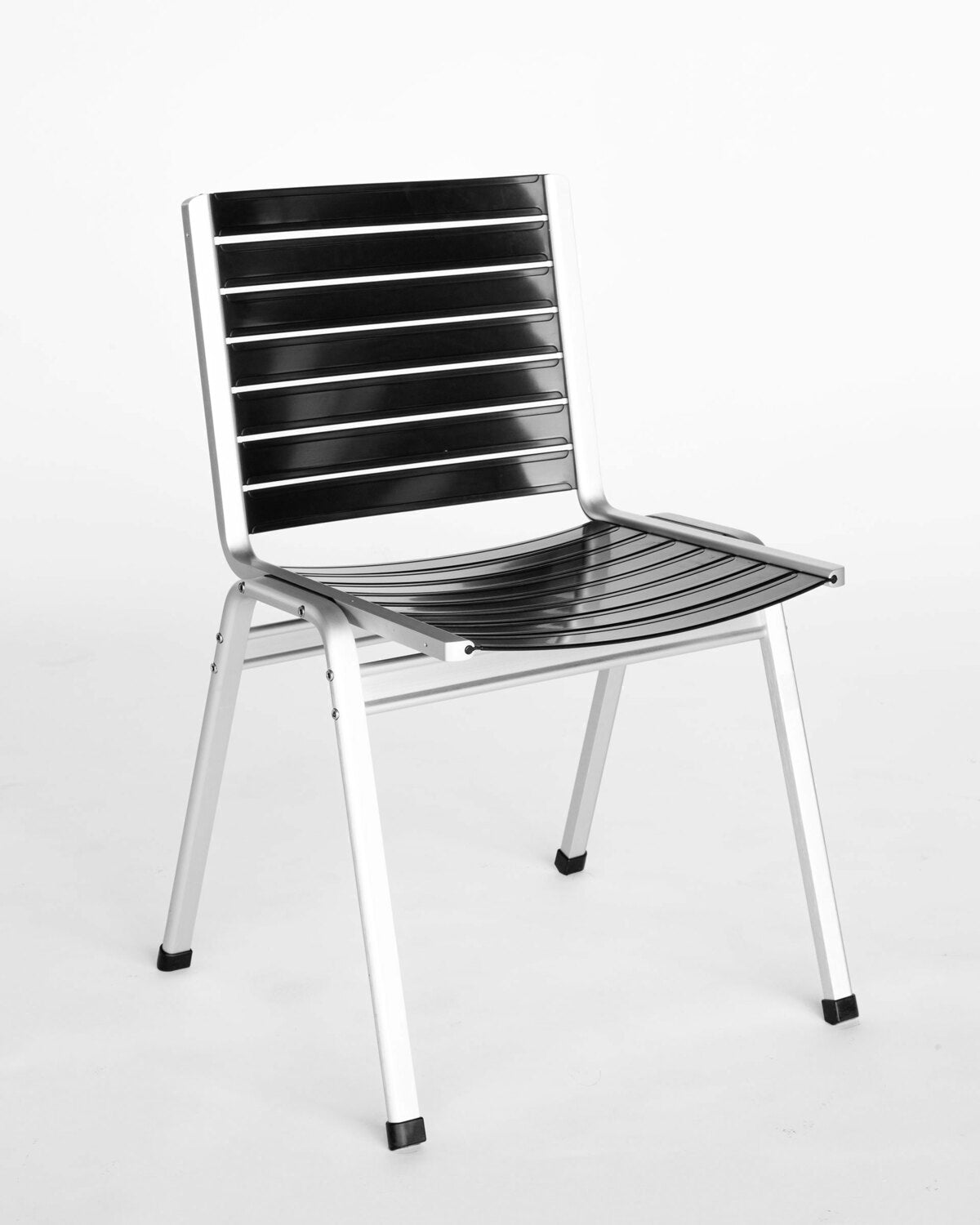 Elox Stacking Chair – Lehni – view 4
