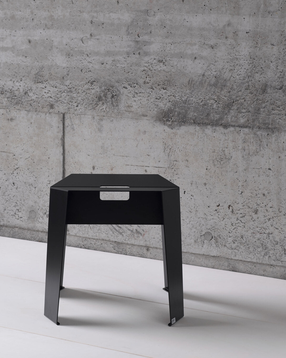 Miori Stool – Lehni – view 6