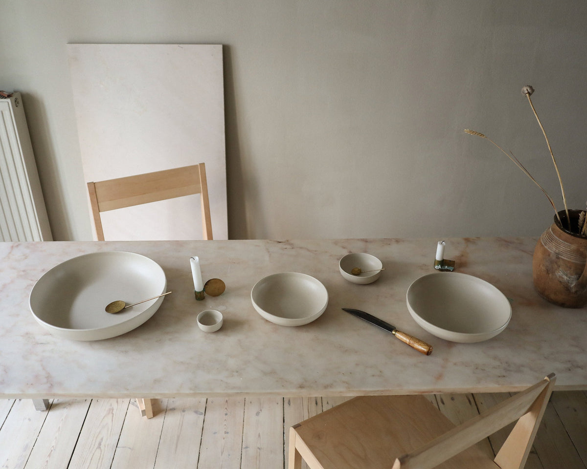 Otto Ceramic Shallow Bowl Set – Natural – Frama – view 3