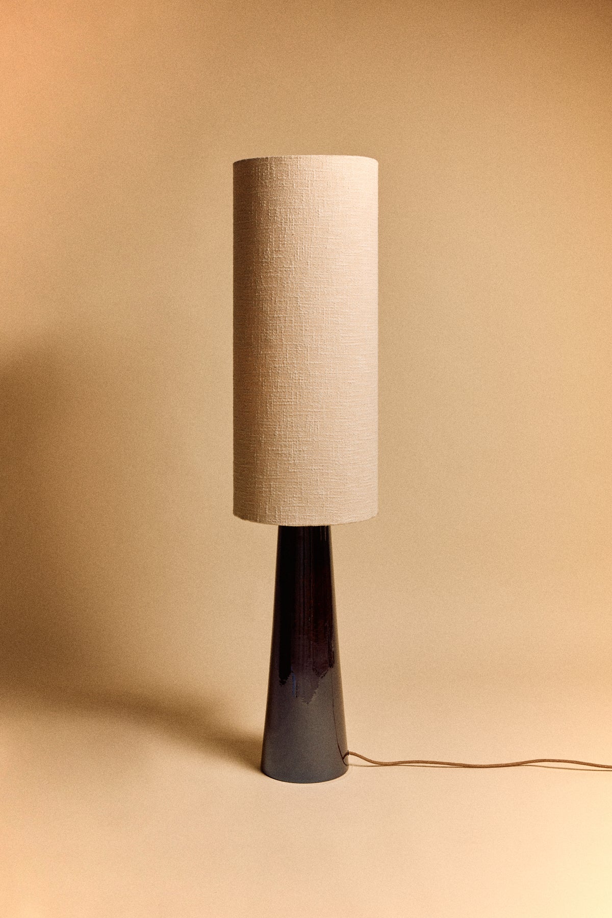 Cone Floor Lamp Base XL – HKLIVING – view 2