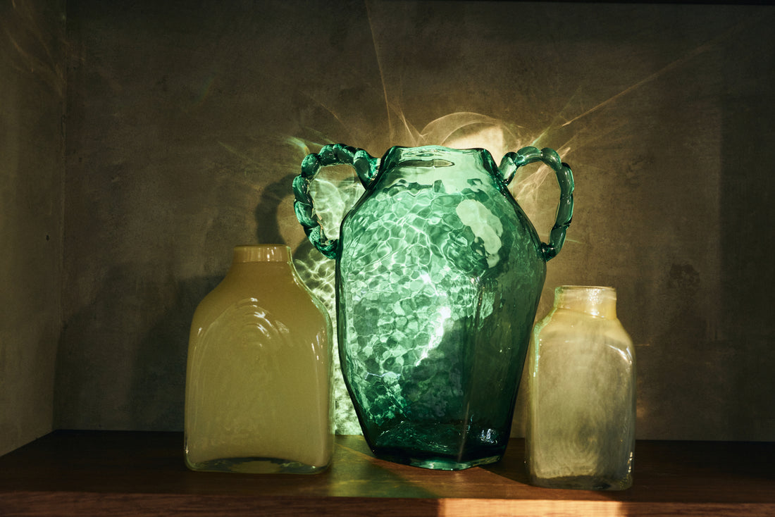 Gemstone Amfora Vase