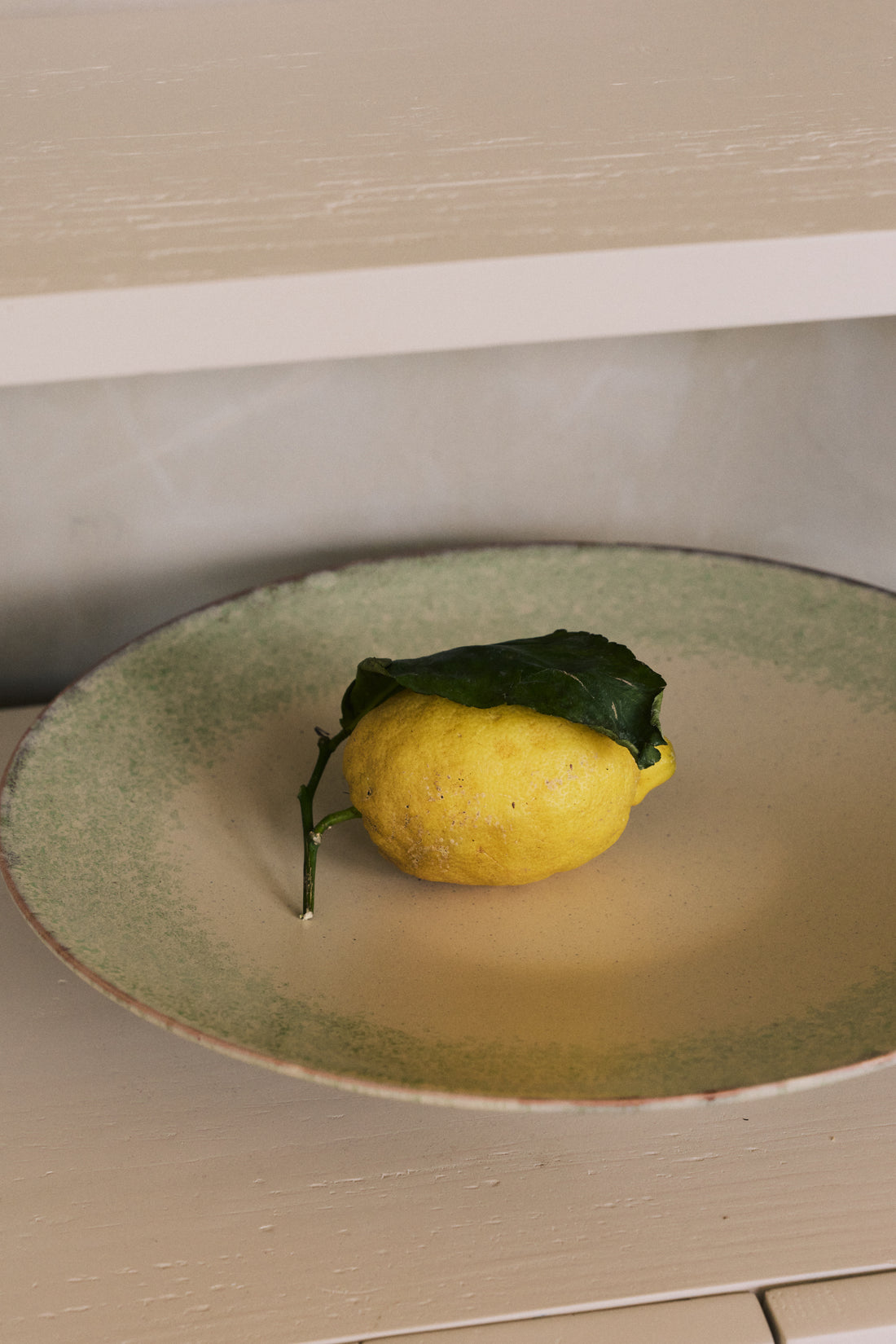 70s Ceramics – Fruit Tray, Softness
