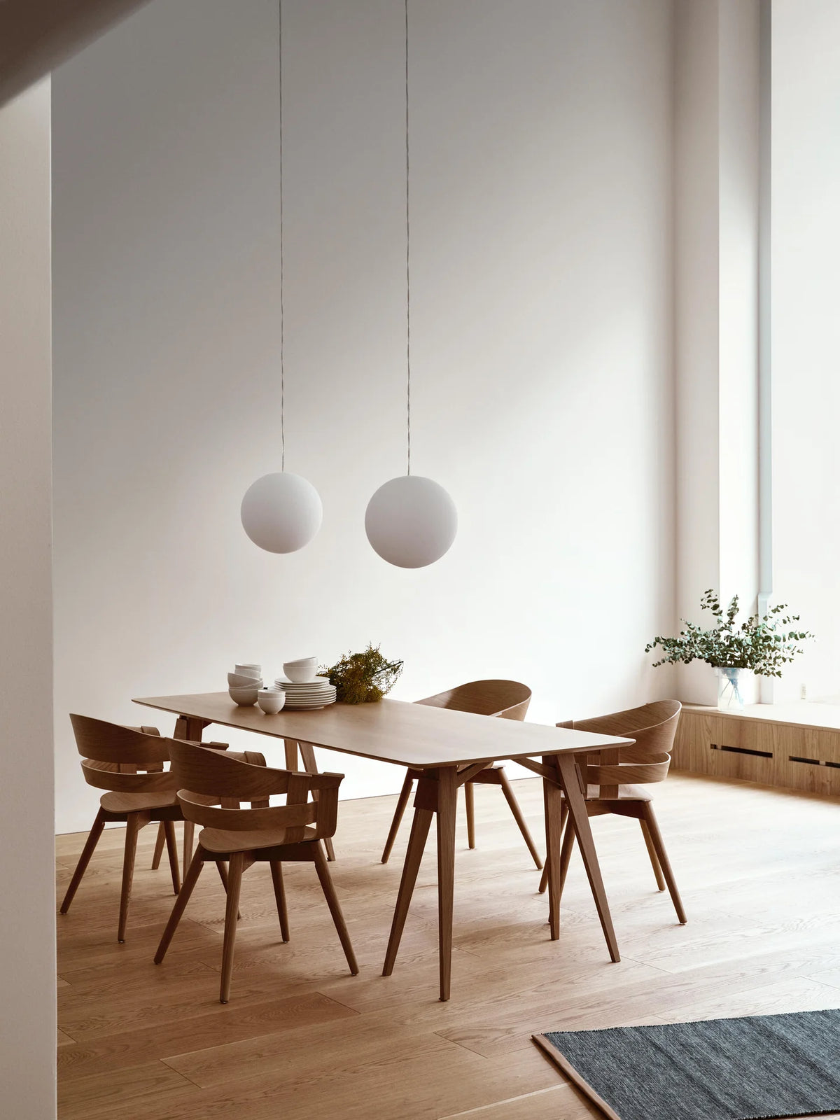 Luna Glass Lamp – Design House Stockholm – view 5