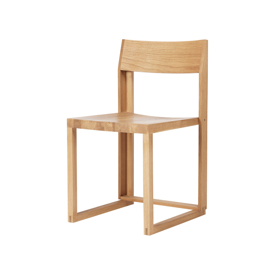 Outline Dining Chair – Warm Oak – Kristina Dam Studio