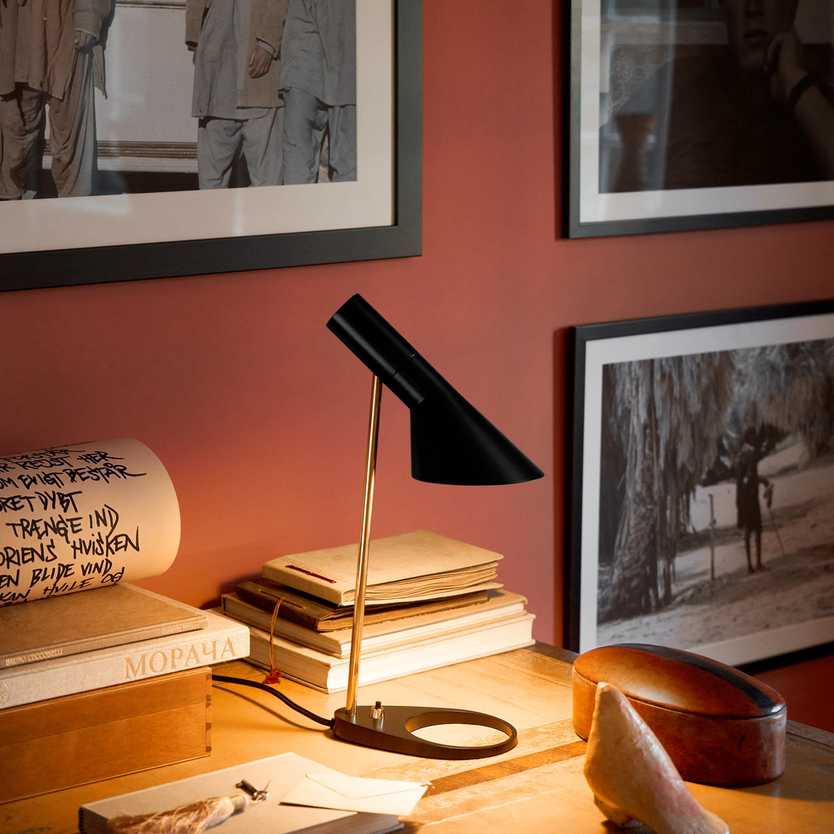 AJ Mini Table Lamp – Louis Poulsen – view 10