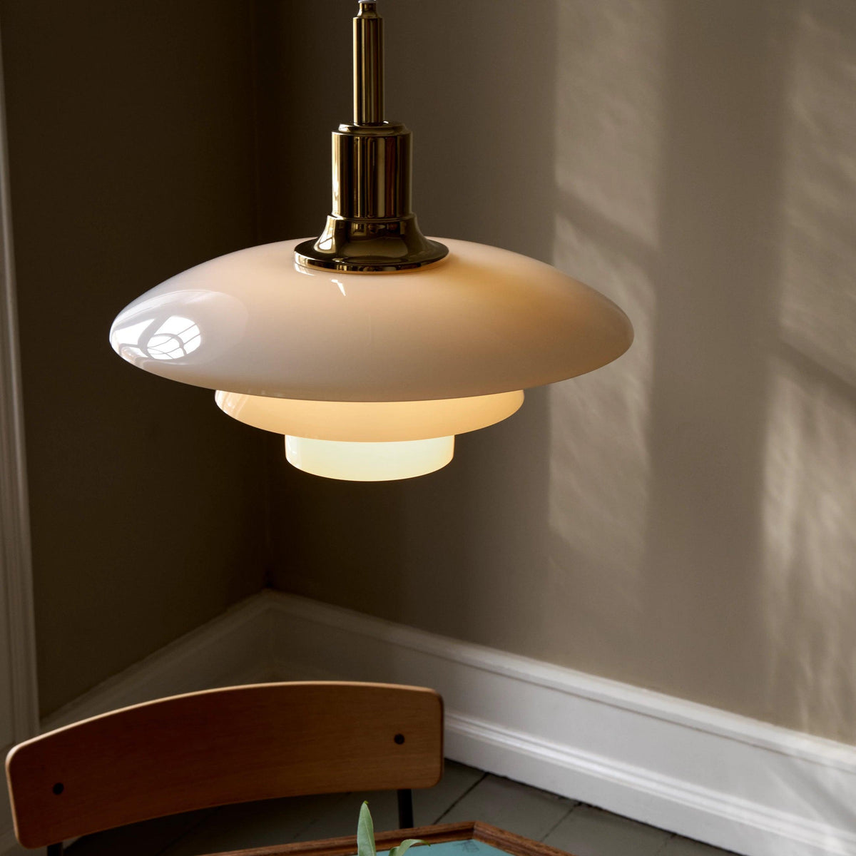 PH 3/2 Pendant Lamp – Louis Poulsen – view 3