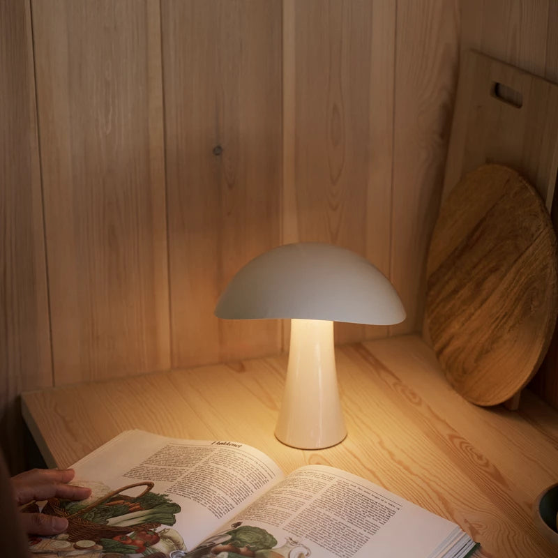 Rumee 220 Portable Akkuleuchte – Louis Poulsen – Ansicht 10