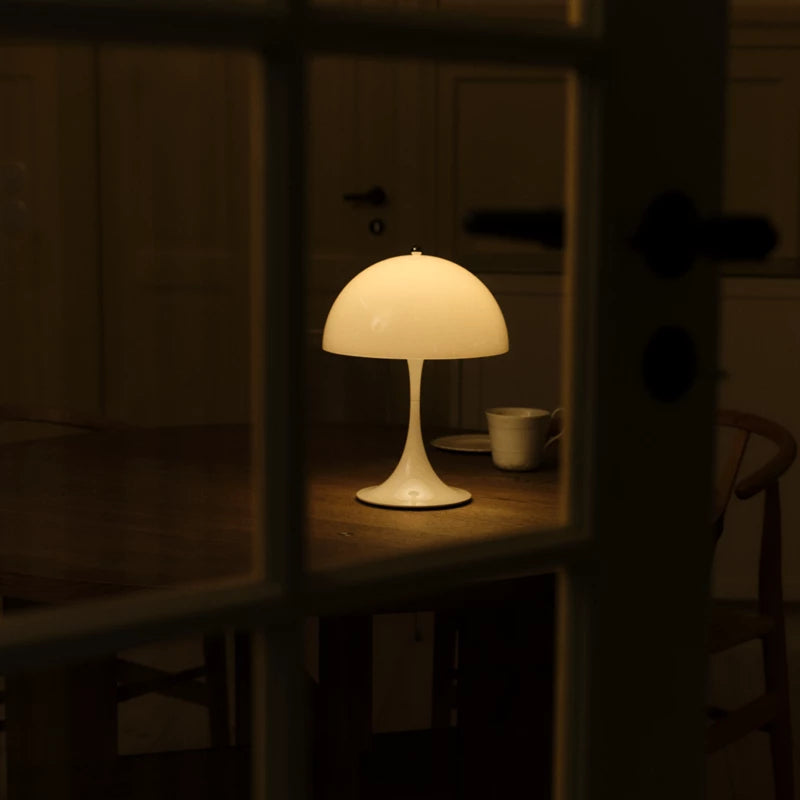 Panthella 250 Portable Lamp – Louis Poulsen – view 6