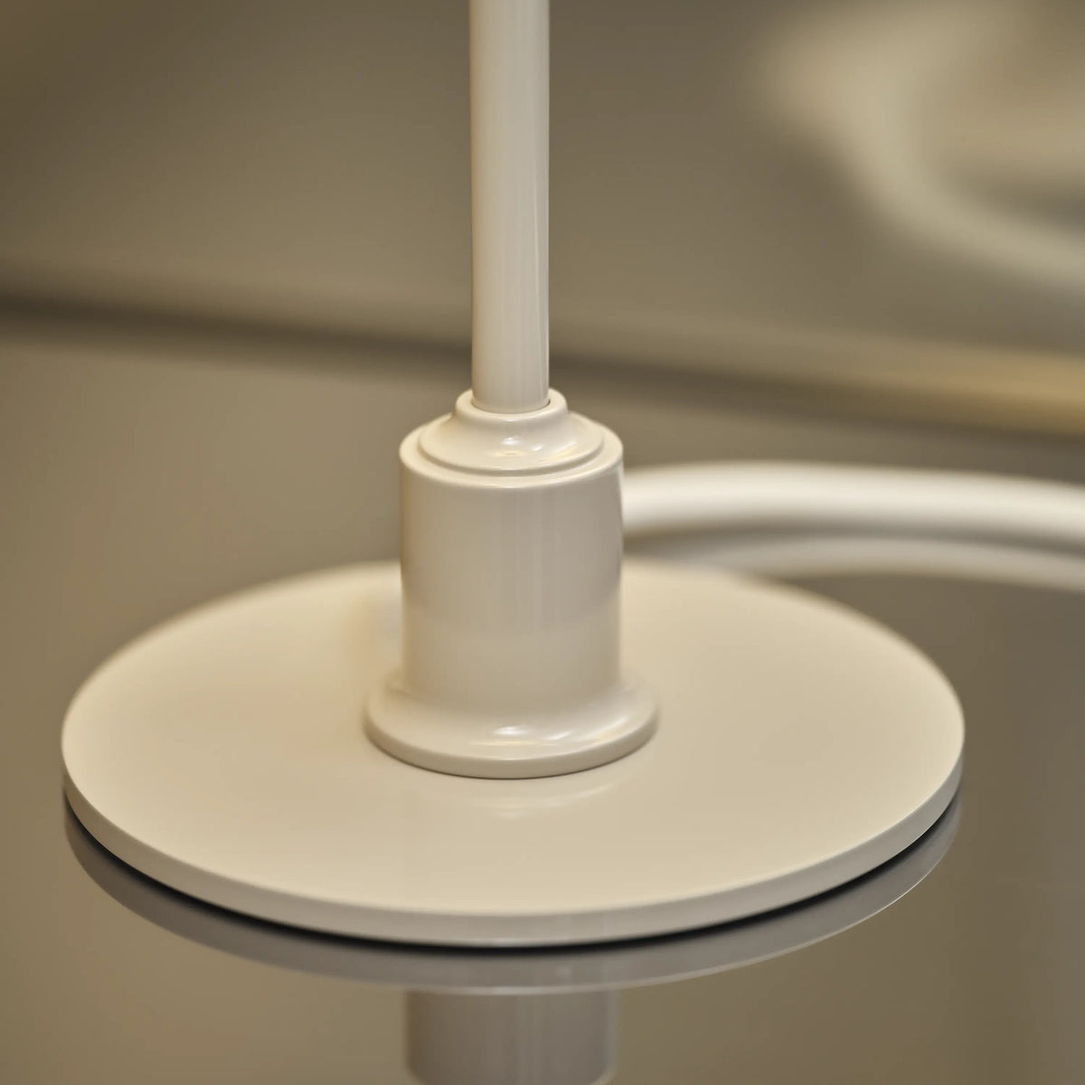 PH 2/1 Table Lamp – Louis Poulsen – view 7