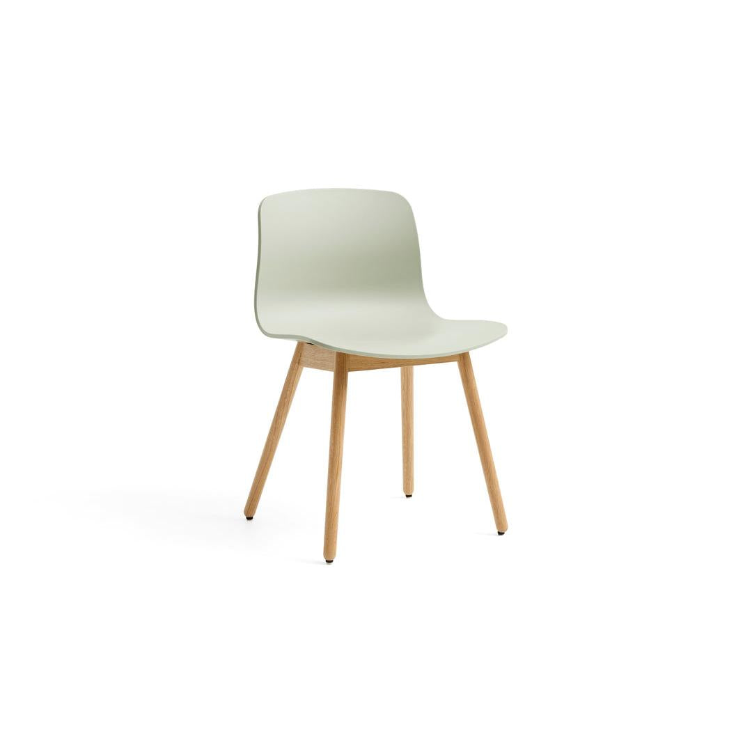 About A Chair AAC 12 – HAY – view 8
