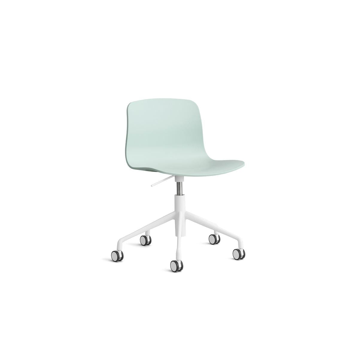 About A Chair AAC 50 – HAY – view 38