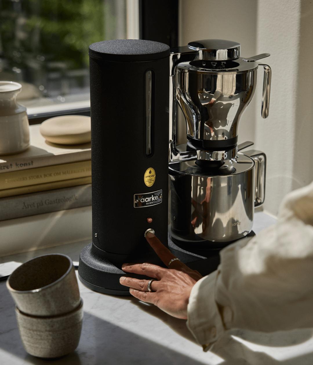 Coffee Maker Matte Black (EU) – Aarke – view 4