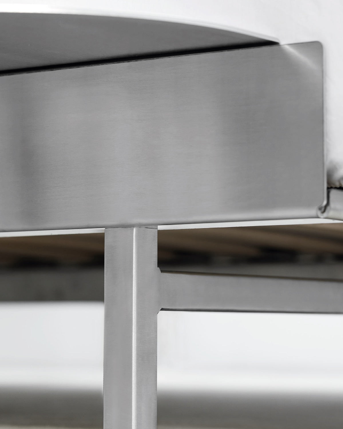 Moebe Bed 90cm – Stainless Steel – view 12