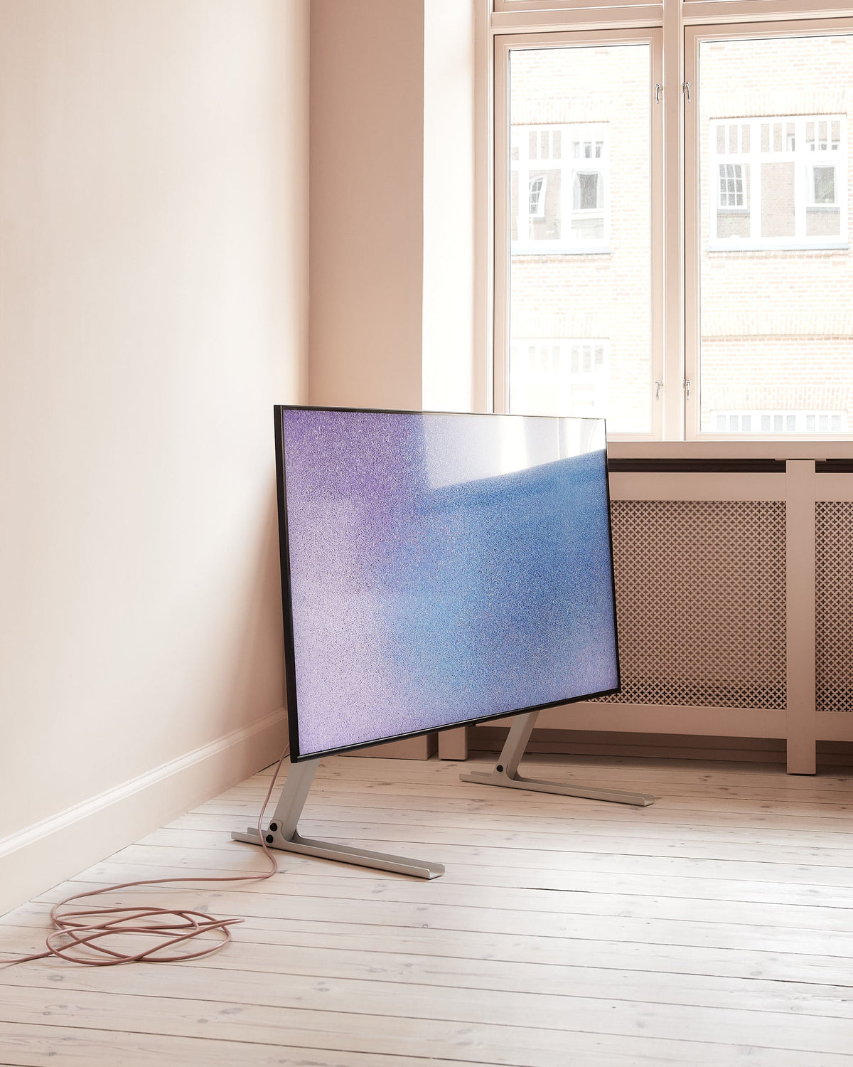 Bendy Low TV-Ständer - Charcoal – Pedestal – Ansicht 8