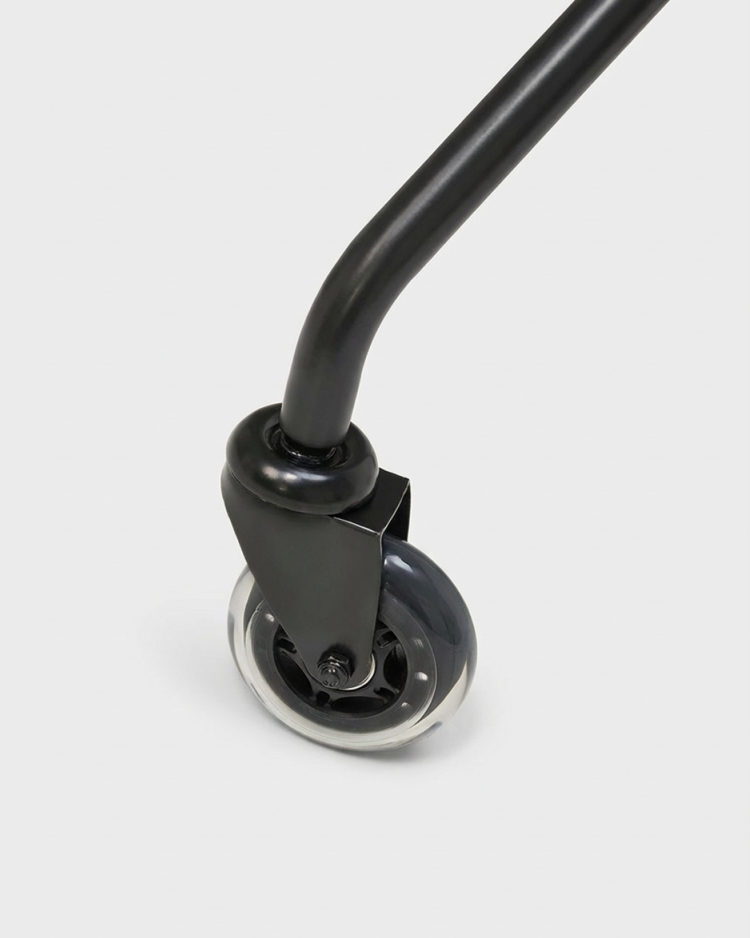 Blade Wheels - Black – Pedestal – view 3