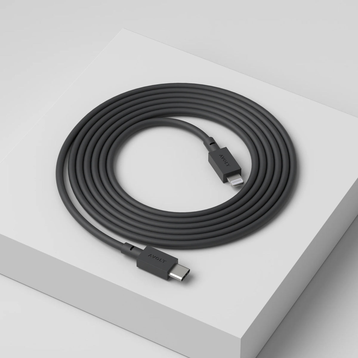 Cable 1 – Stockholm Black – AVOLT – view 4