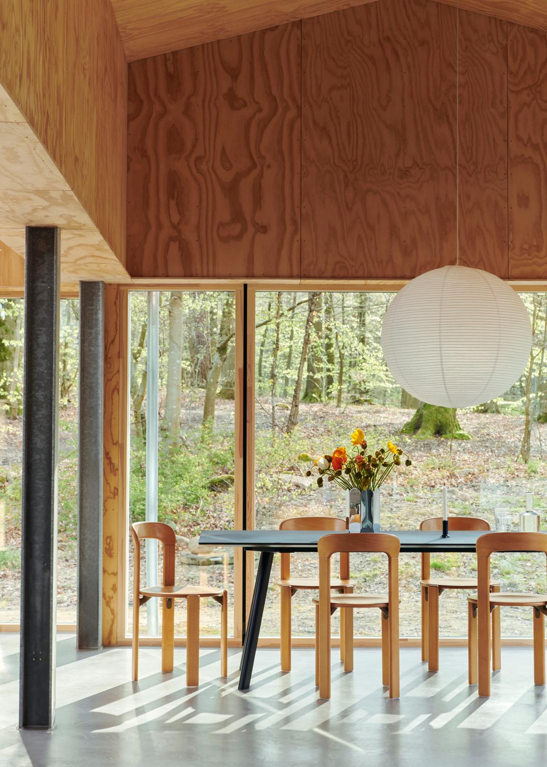 CPH 30 2.0 Table – HAY – view 3