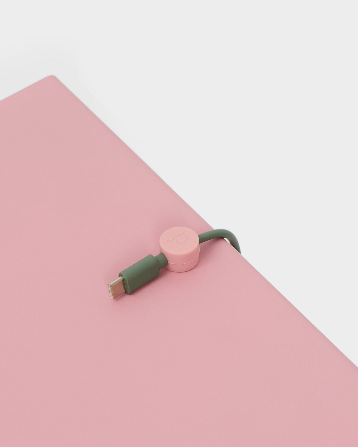 Cable Clips - Bubble Gum – Pedestal – view 3