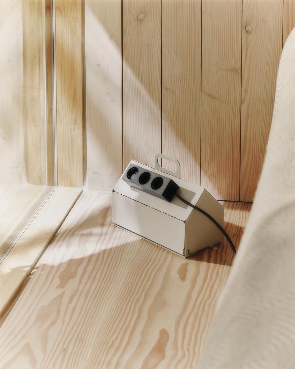Cable House - Pearl – Pedestal – view 4
