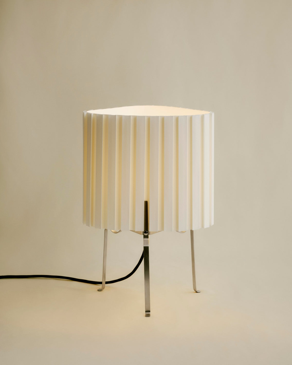 Canelé Table Lamp – HAY – view 3