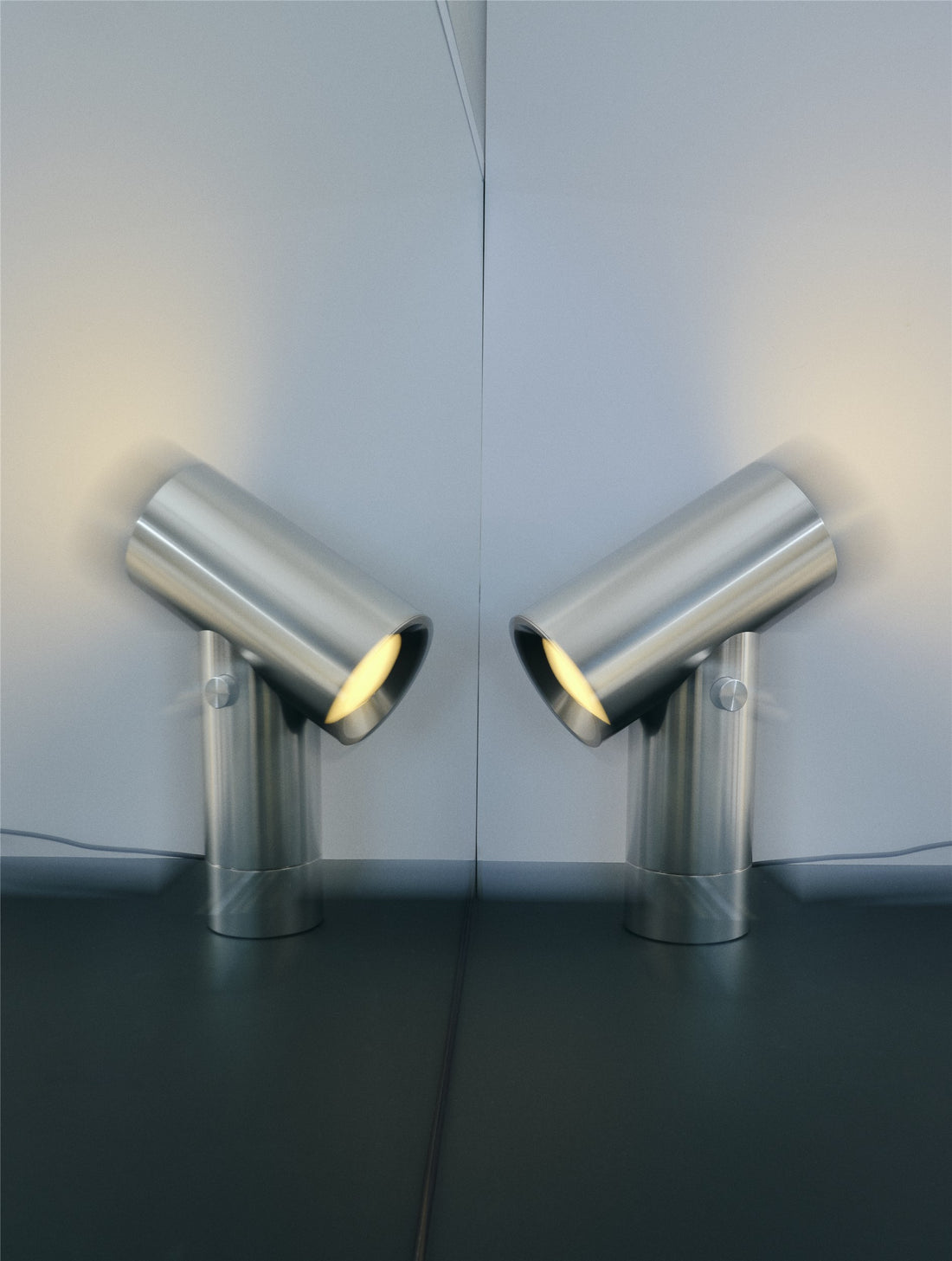 Beam Table Lamp