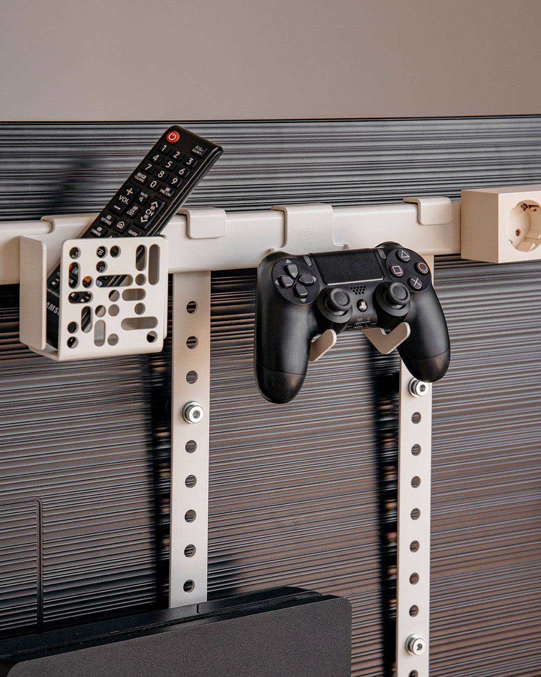 Controller Mount - Charcoal – Pedestal – view 7