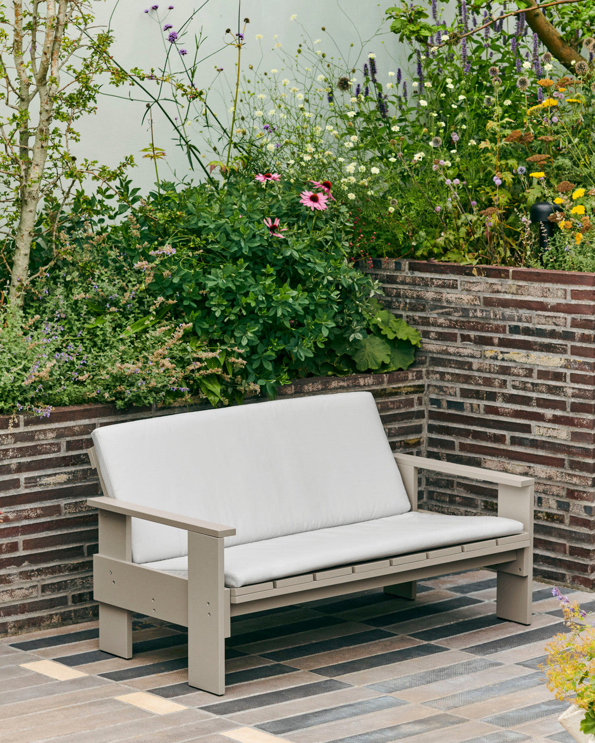 Crate Lounge Sofa – HAY – view 9