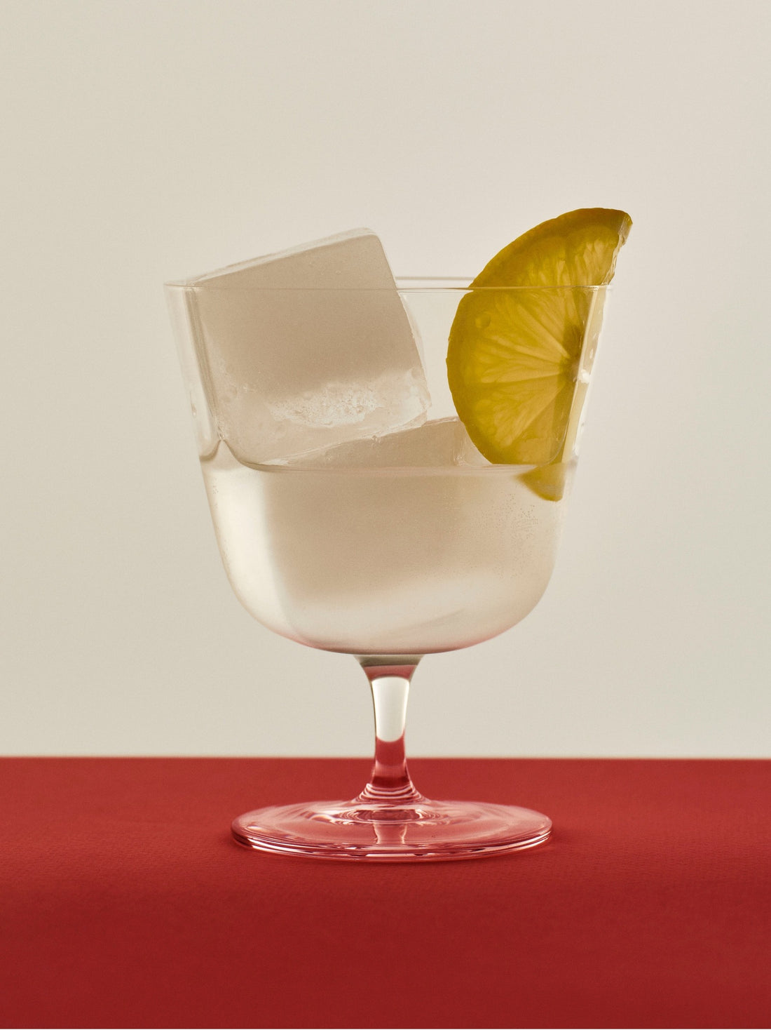 Curve Stem Glass
