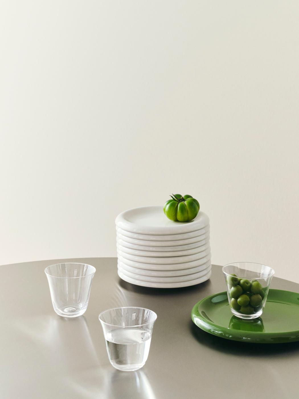 Curve Tumbler Glass – HAY – view 3