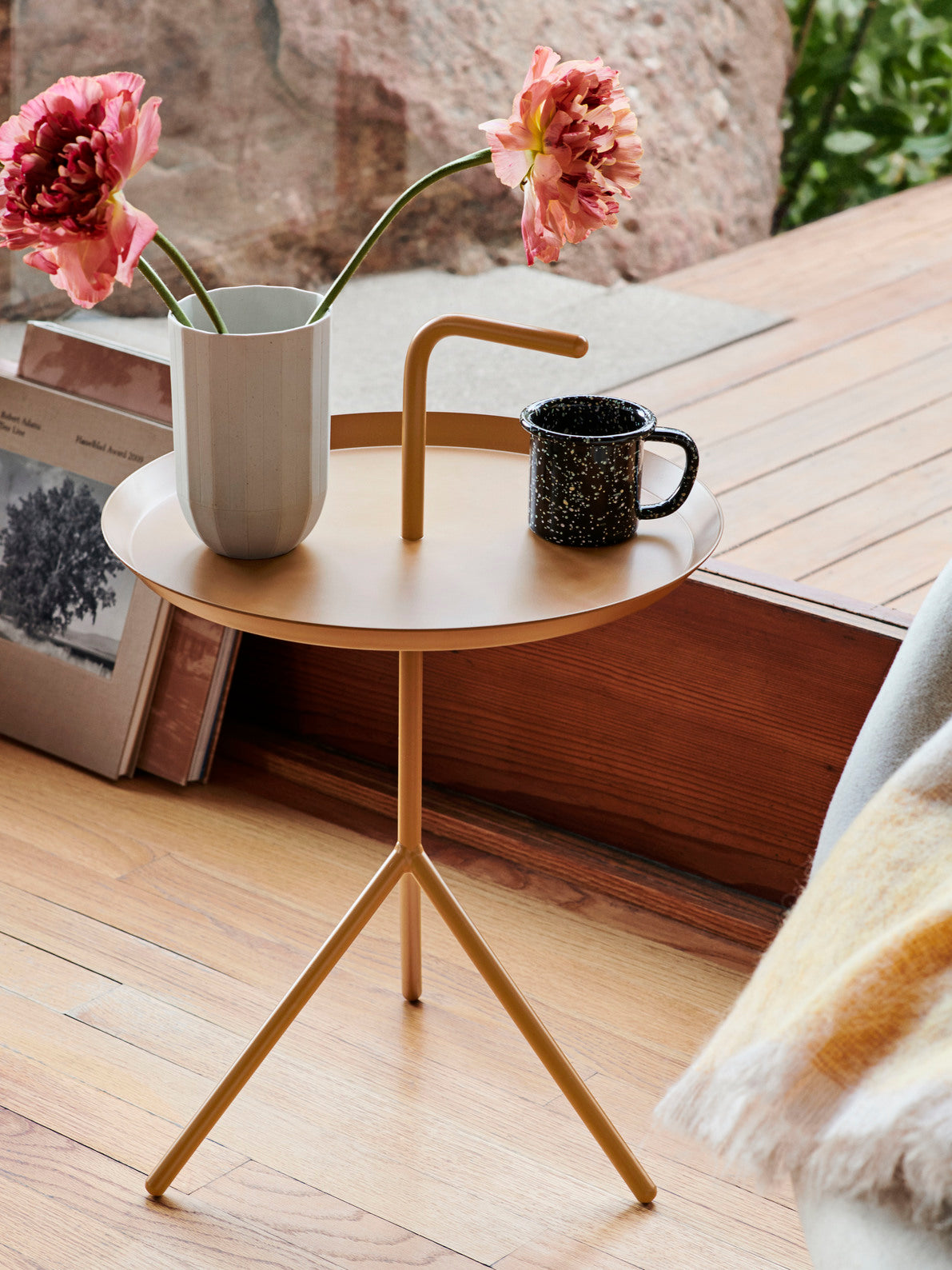 DLM Side Table – HAY – view 7