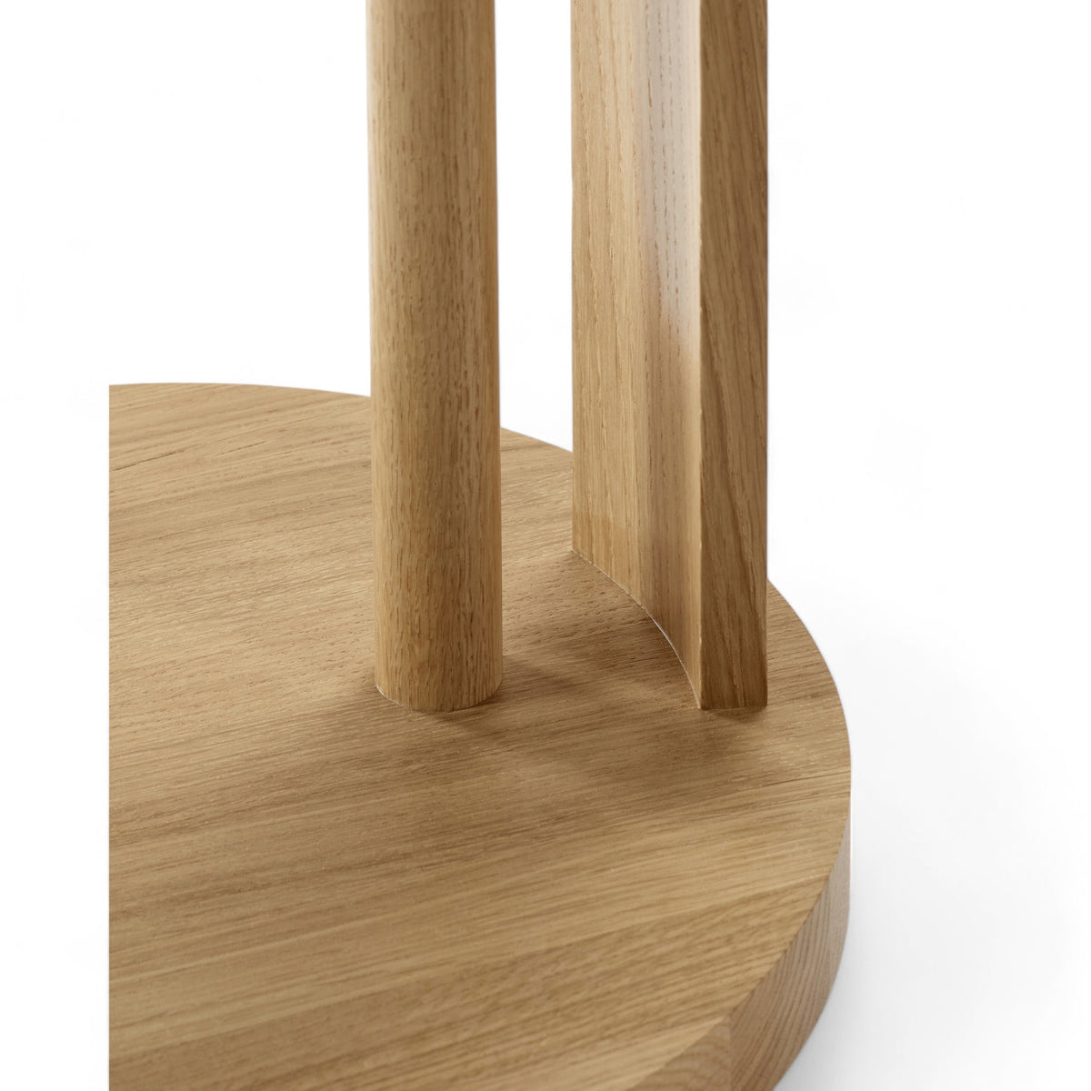 Ann Demeulemeester Side Table Low with LED Light Aura – Serax – view 16