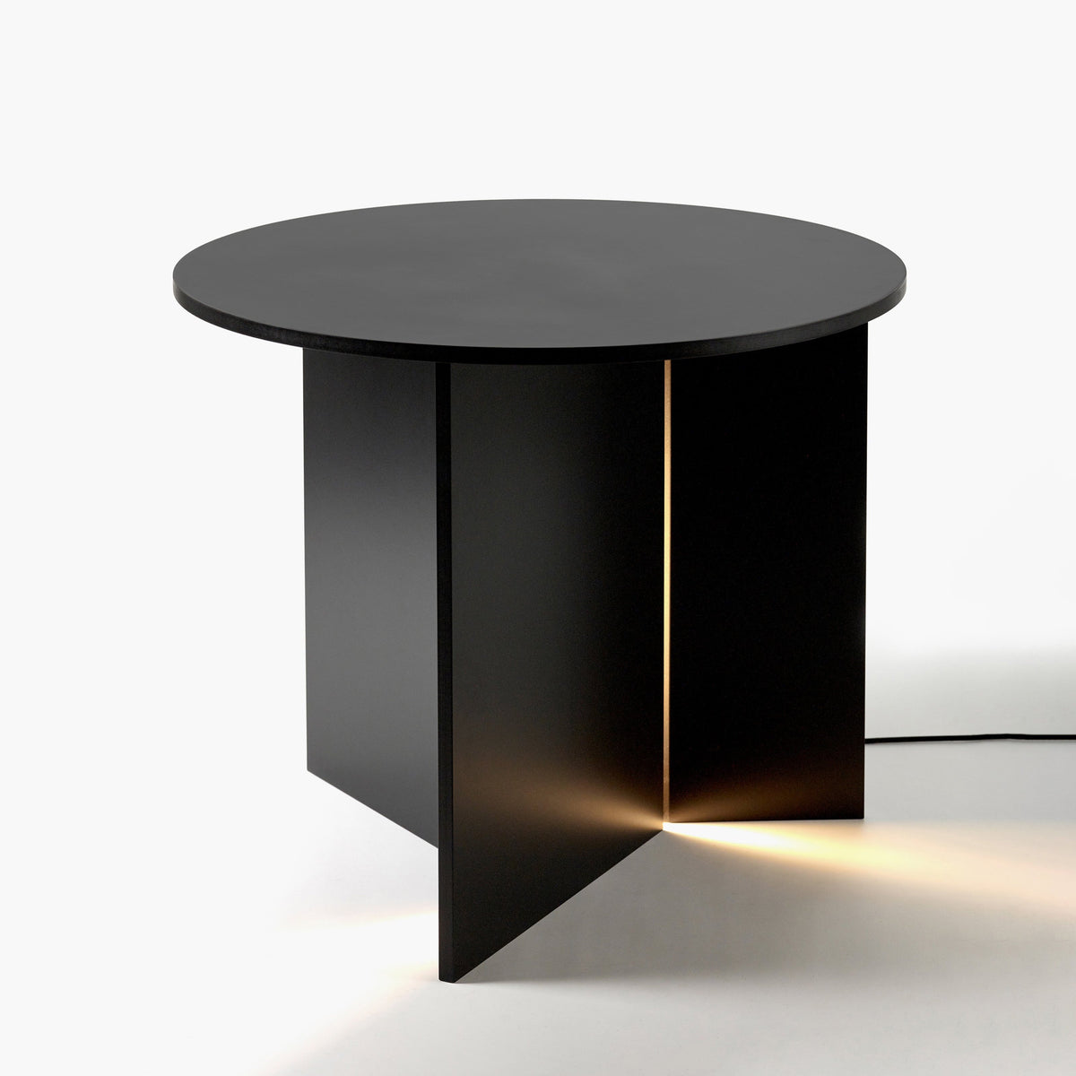 Ann Demeulemeester Side Table with LED Light Stella – Serax