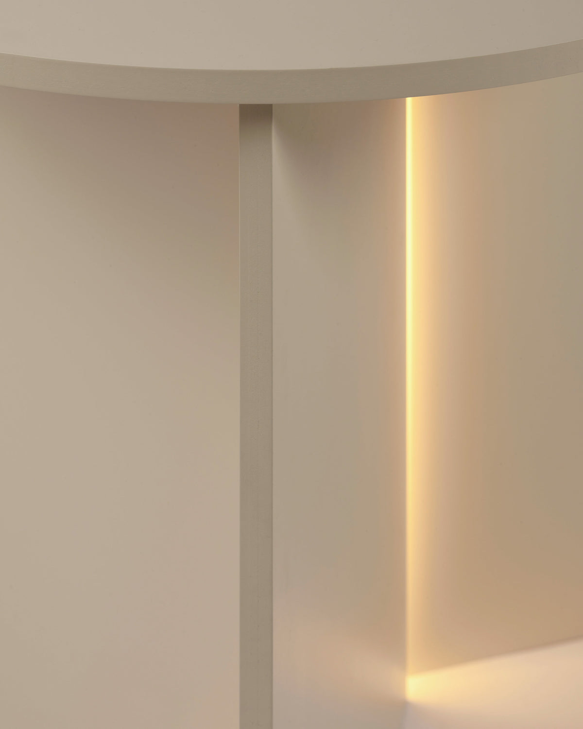 Ann Demeulemeester Side Table with LED Light Stella – Serax – view 8