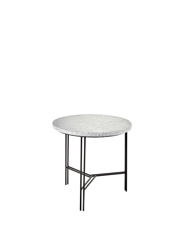 Beistelltisch Schwarz/Grau Terrazzo M Metal Sculptures – Serax