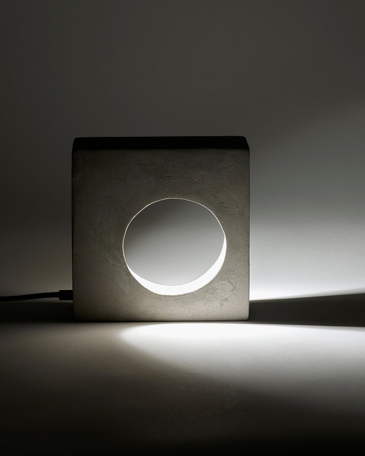 Table Lamp Flastaire Concrete – Serax – view 3