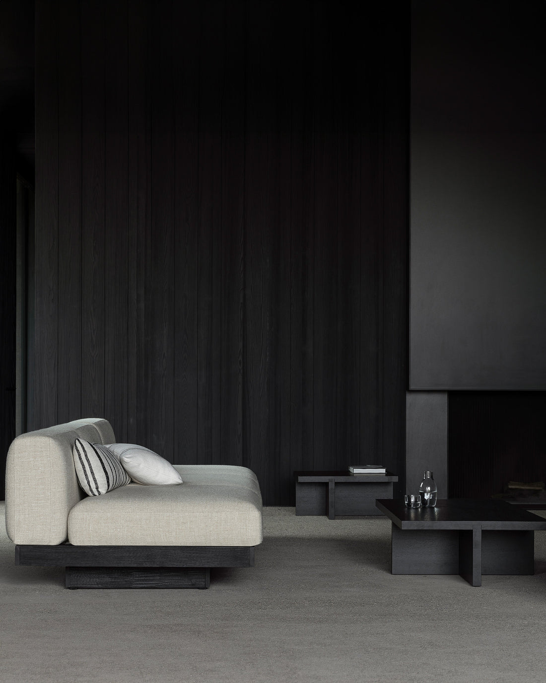 1-Sitzer-Sofa inkl. Kissen für innen Bone – Schwarz Rudolph