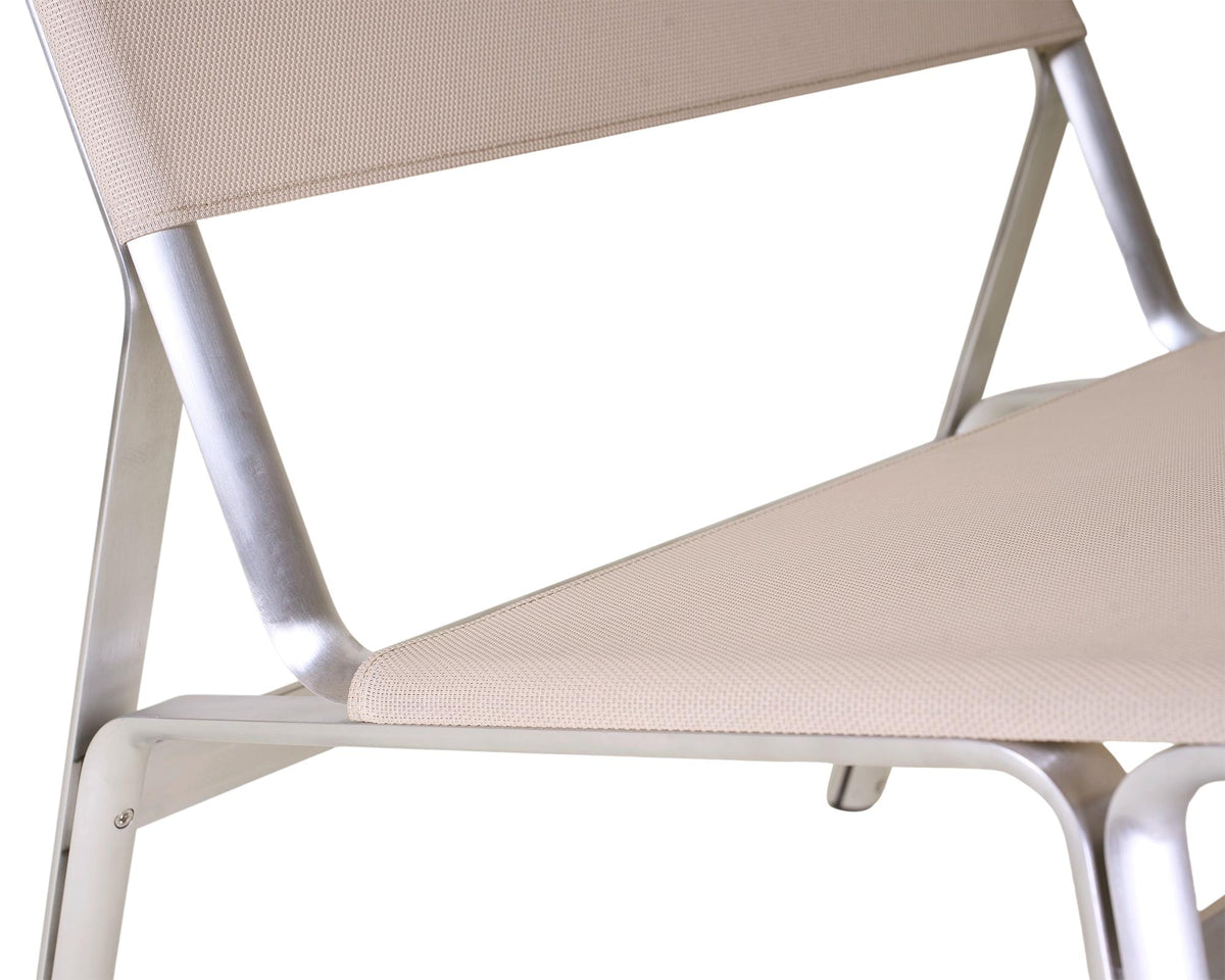 Union Easy Chair – Aluminum / Sandstone Mesh – Frama – view 6