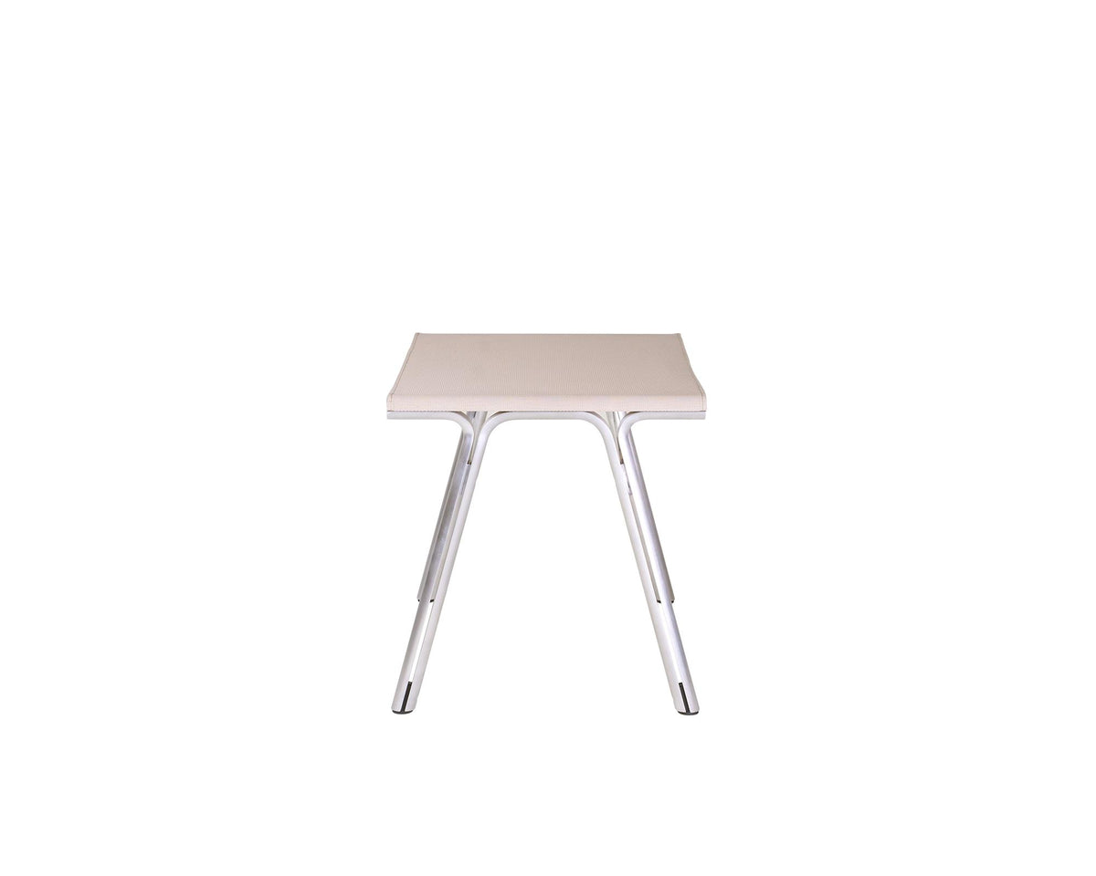 Union Stool – Aluminum / Sandstone Mesh – Frama – view 3