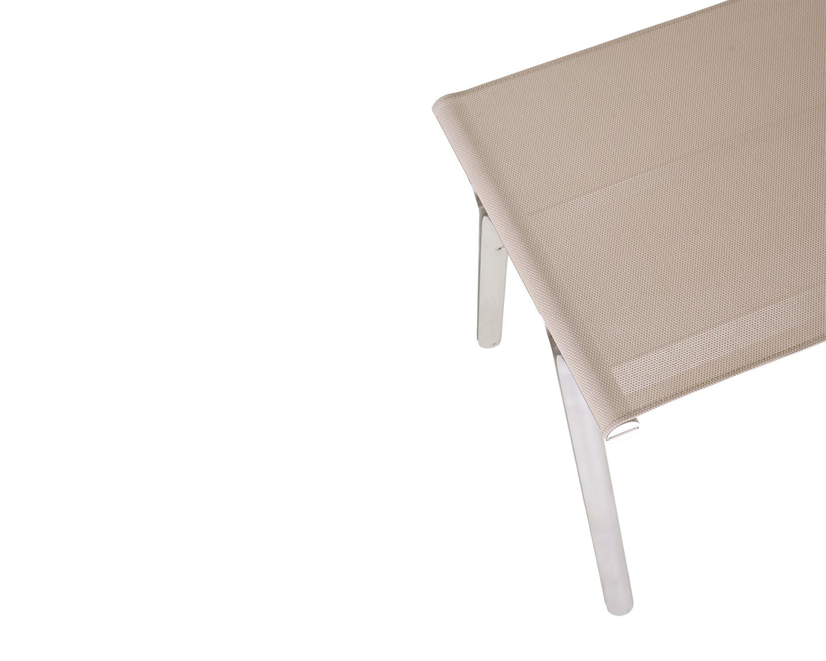 Union Stool – Aluminum / Sandstone Mesh – Frama – view 5