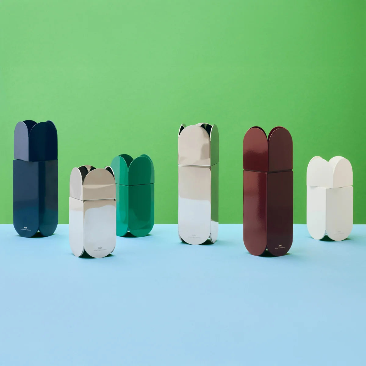 Arcs Salt & Pepper Grinder Small – HAY – view 3