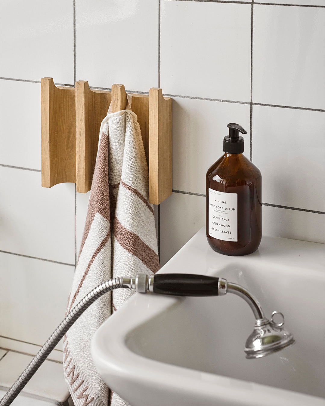 Column Garderobe S – Light Oak