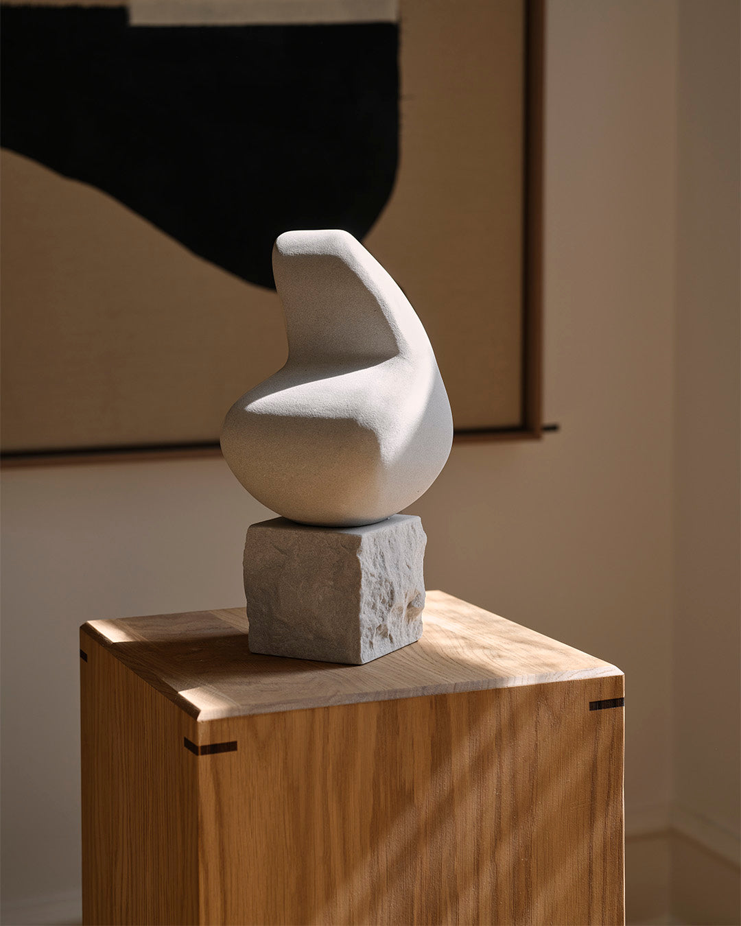 Momentum Sculpture Light Grey