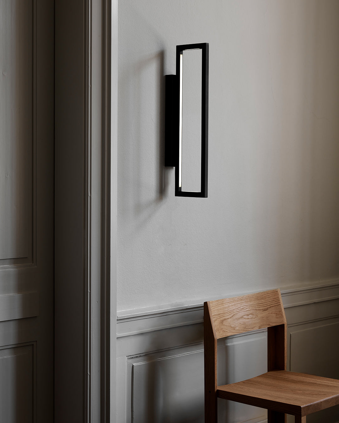 Geometric Wall Lamp Black