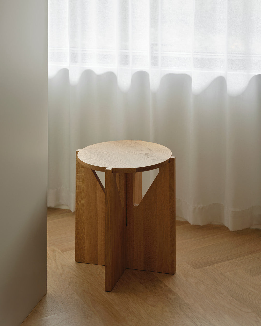 Simple Stool – Warm Oak – Kristina Dam Studio – view 2
