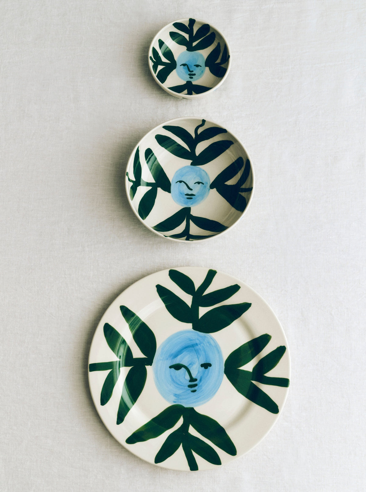 La Pittura Plate Ø28,5cm - Moon Face Vine – HAY – view 4
