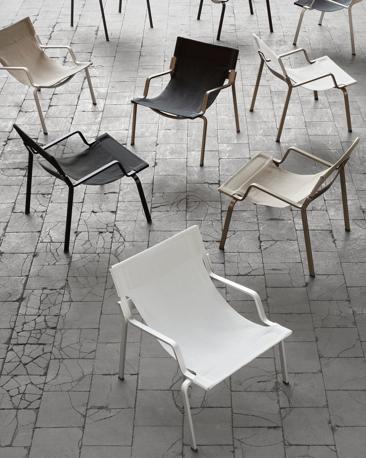 Lehni x QWSTION Ensō Lounge Chair – view 7